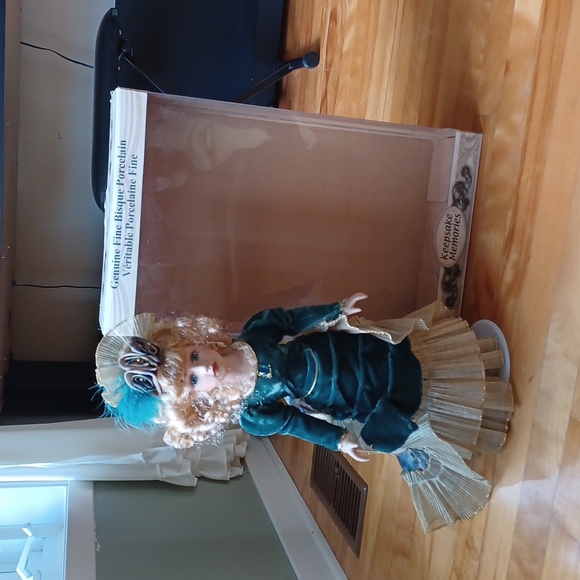 Porcelain Doll in Green Gown - Picture 2 of 10